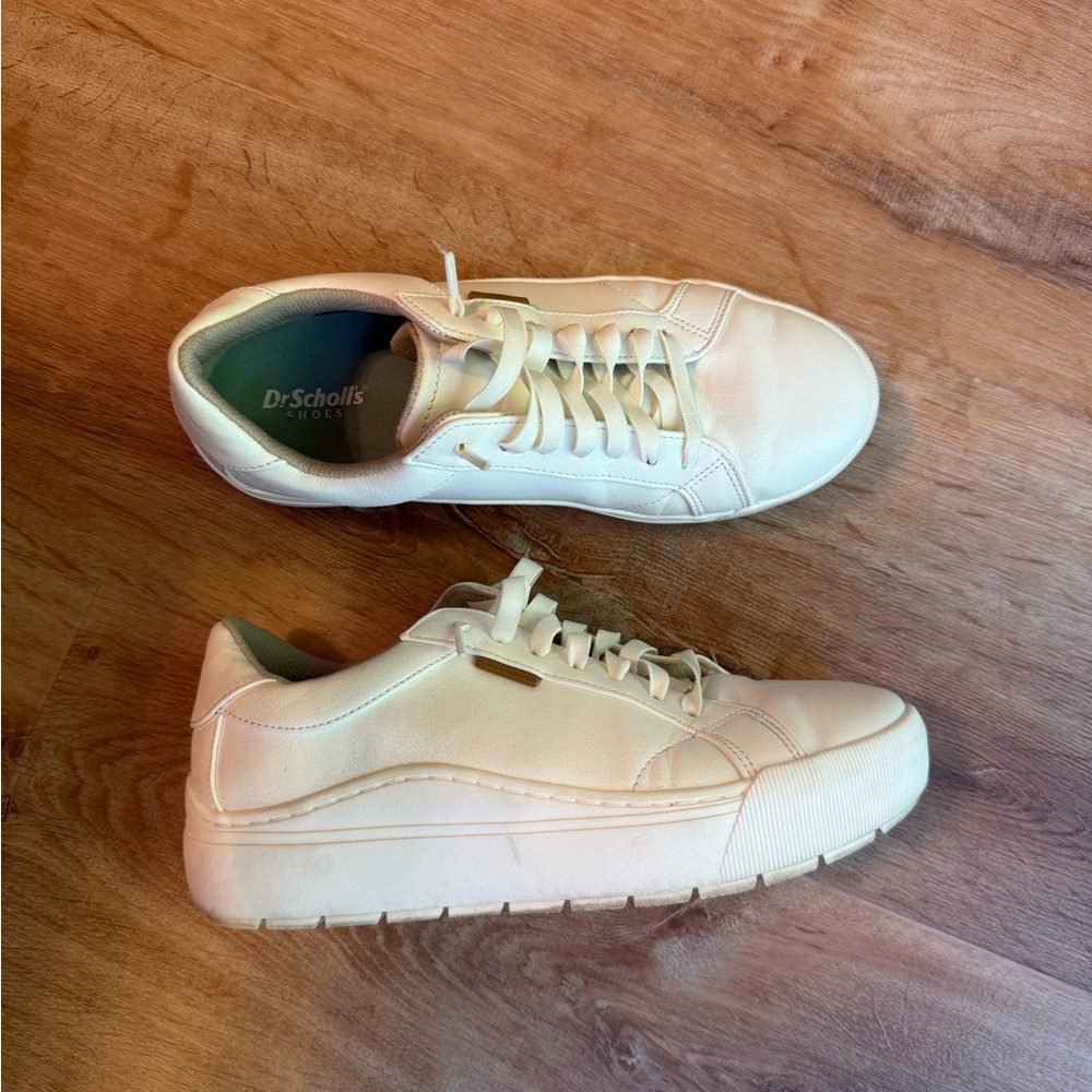 Dr. Scholl's Time Off Platform Sneaker